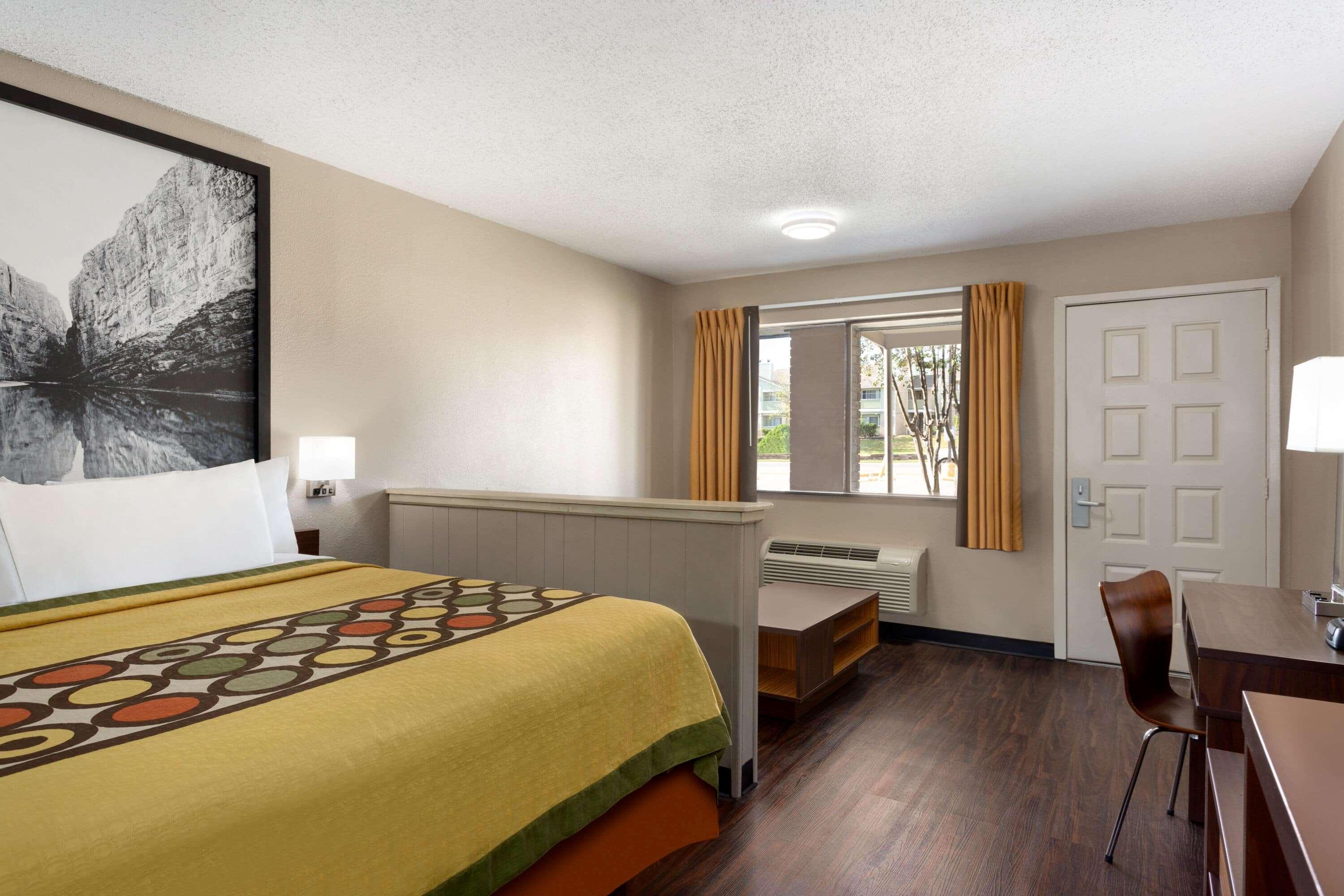 Super 8 By Wyndham Universal City Eksteriør bilde