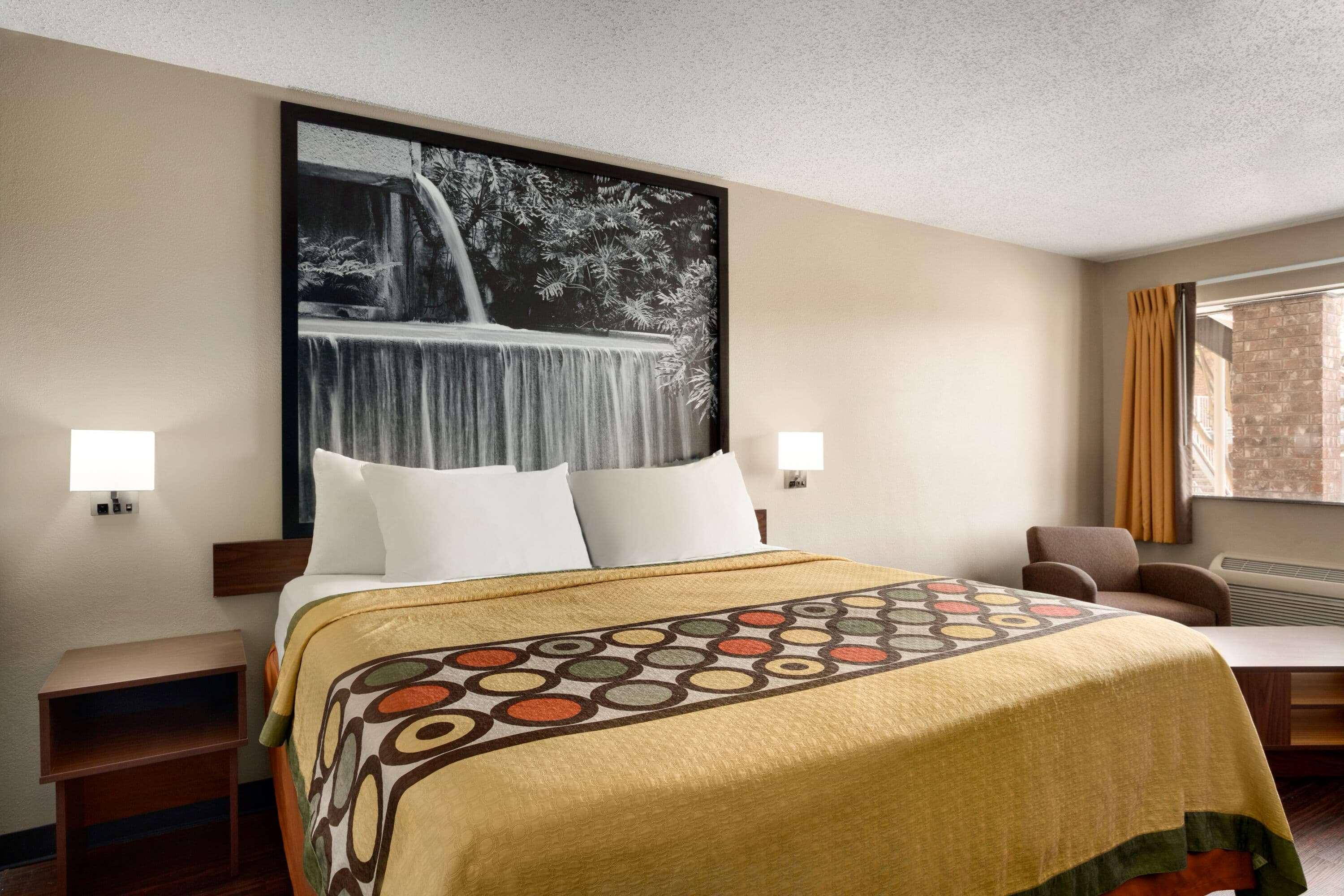 Super 8 By Wyndham Universal City Eksteriør bilde